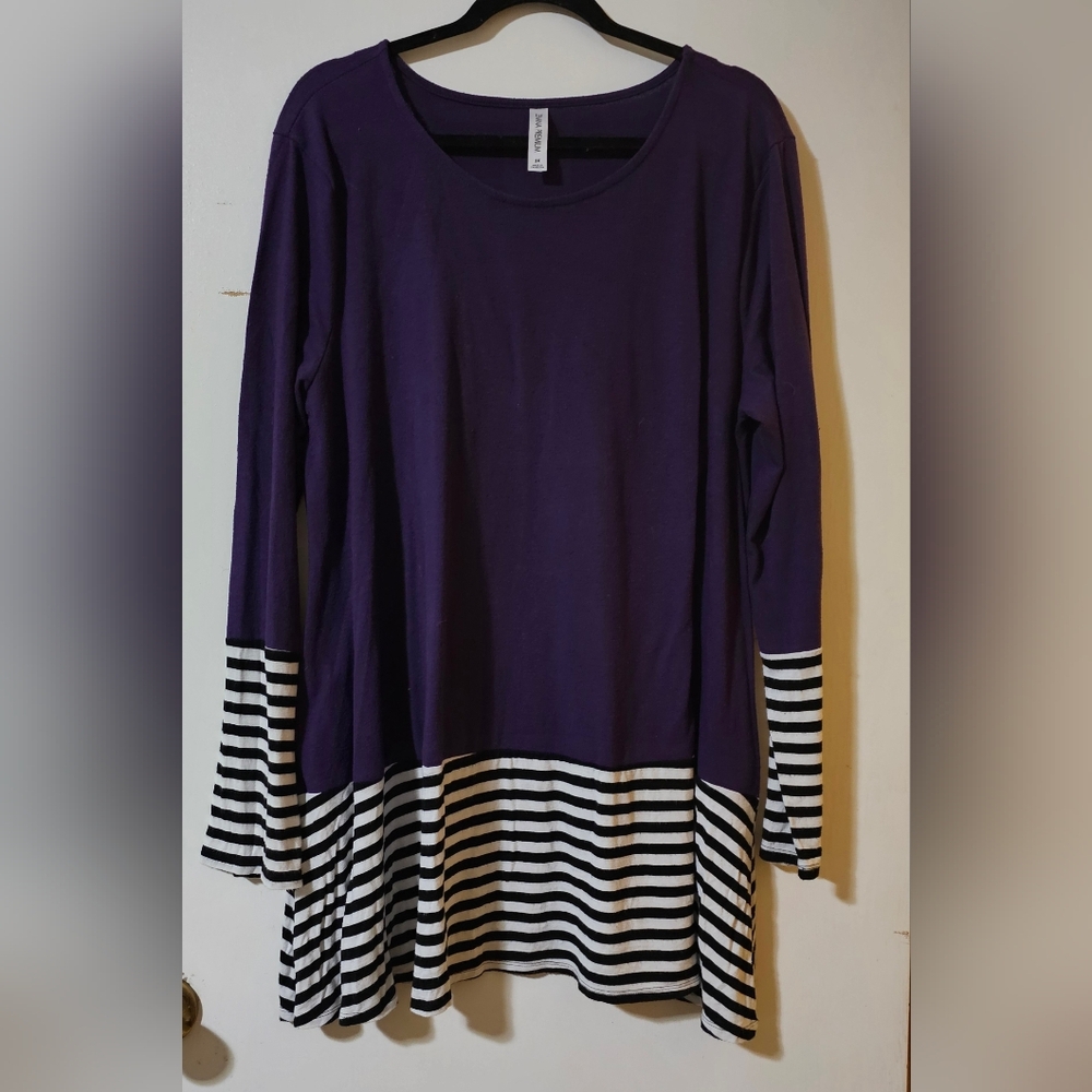 Zenana Outfitters Purple and Black Striped Hem Top